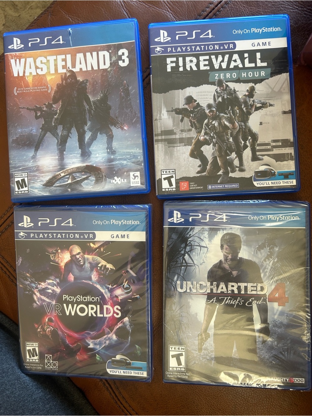 PS4 video games, (4)